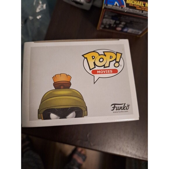 Funko Pop! Vinyl: Space Jam - Marvin the Martian #415 - Picture 3 of 7